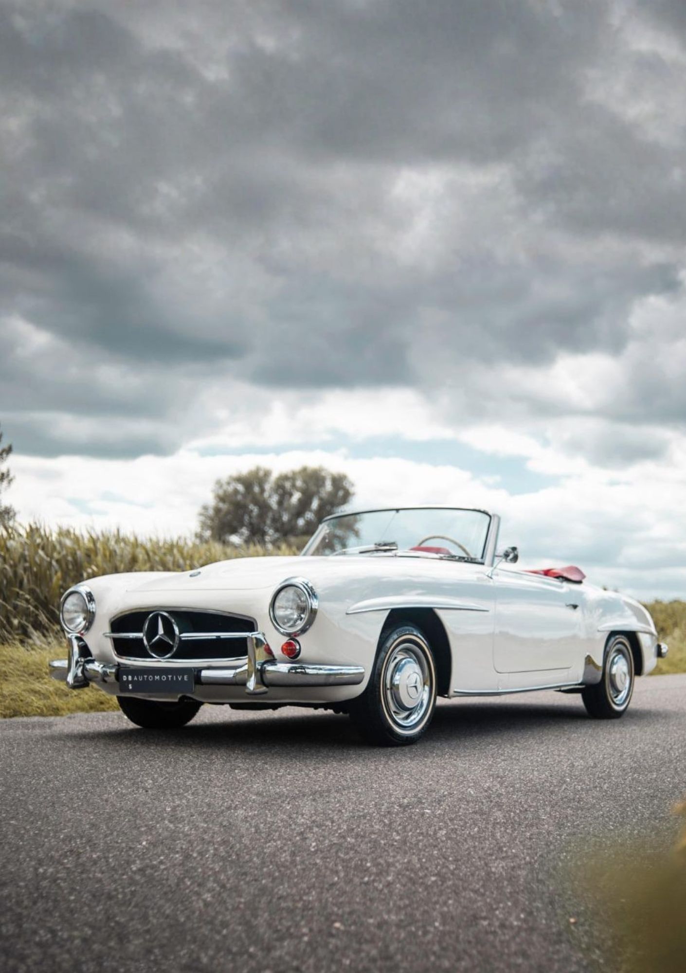 Mercedes-Benz 190 SL uit 1959 na herstelwerkzaamheden